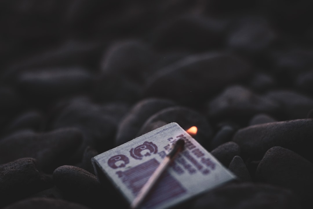 玩牛牛扑克牌小游戏总被秒匹配？听声辨位有诀窍